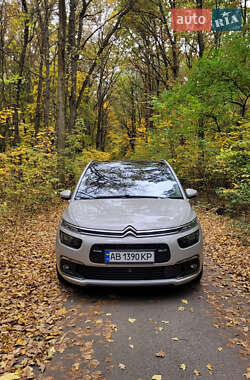 Мінівен Citroen Grand C4 Picasso 2016 в  фото 2 Мінівен Citroen Grand C4 Picasso 2016 в