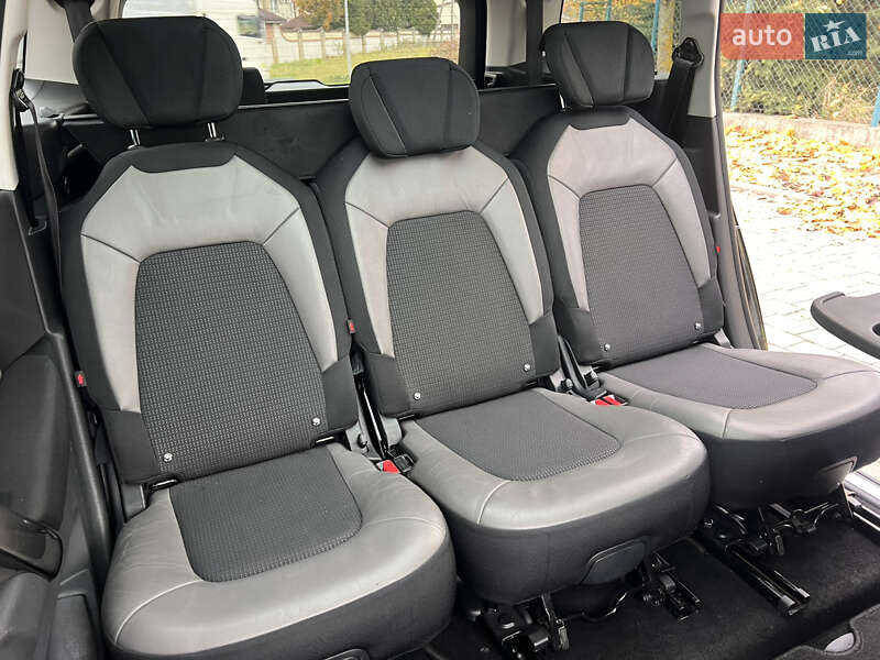 Мінівен Citroen Grand C4 Picasso 2015 в Львові фото 26 Мінівен Citroen Grand C4 Picasso 2015 в Львові