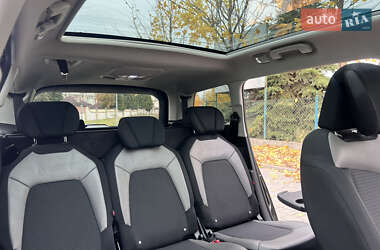 Мінівен Citroen Grand C4 Picasso 2015 в 