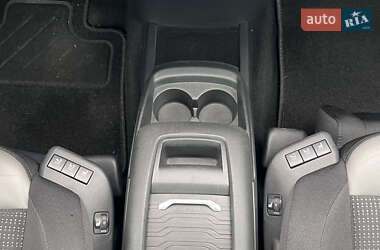 Мінівен Citroen Grand C4 Picasso 2015 в 