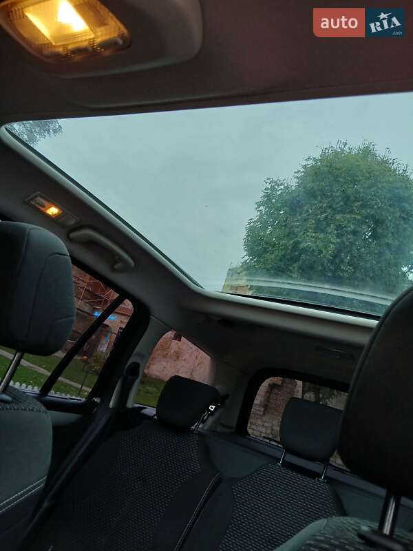 Минивэн Citroen Grand C4 Picasso 2010 в Бережанах