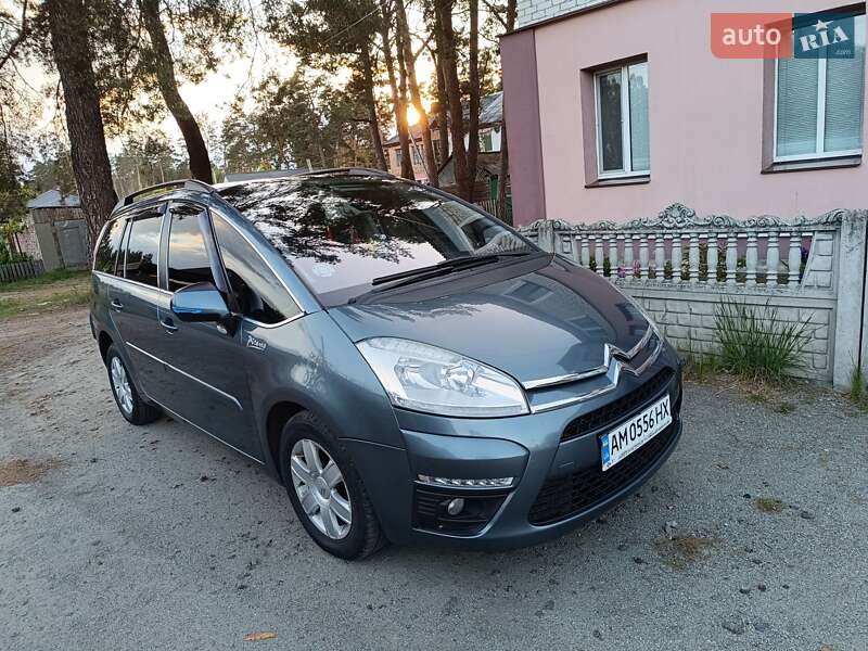 Citroen Grand C4 Picasso 2011