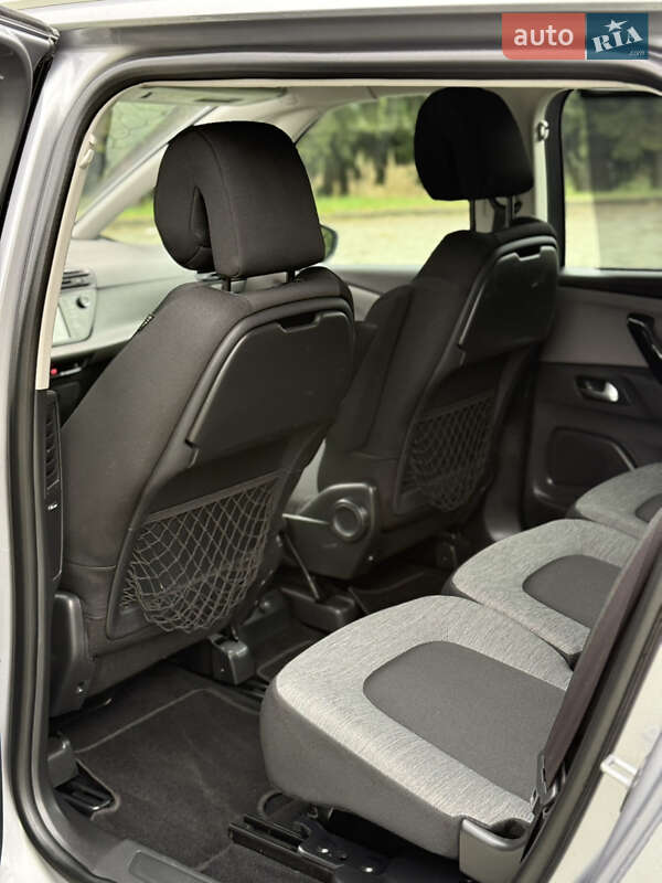 Мінівен Citroen Grand C4 Picasso 2016 в Дубні