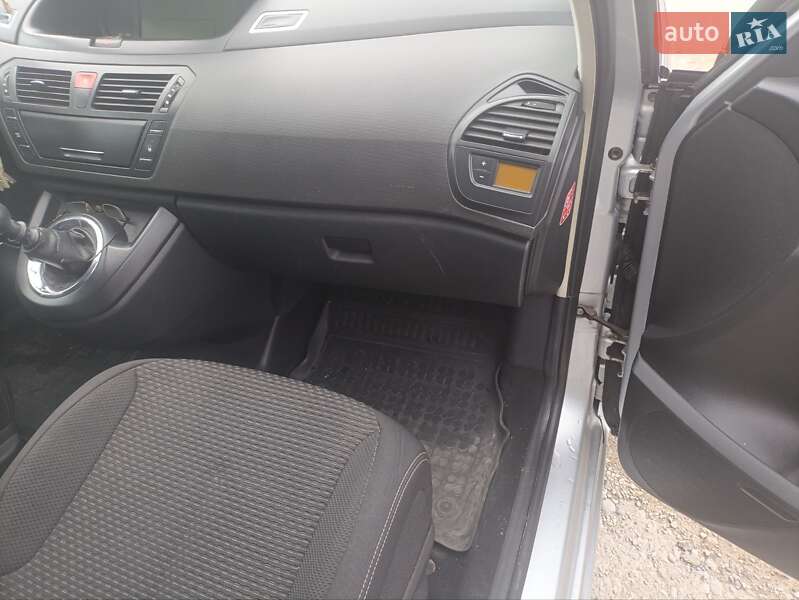 Мінівен Citroen Grand C4 Picasso 2012 в Збаражі