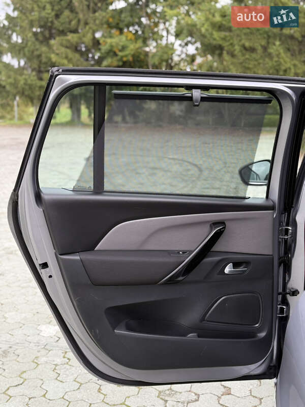 Минивэн Citroen Grand C4 Picasso 2016 в Дубно