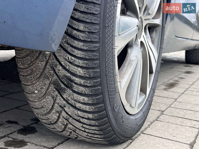 Мінівен Citroen Grand C4 Picasso 2016 в Львові фото 23 Мінівен Citroen Grand C4 Picasso 2016 в Львові