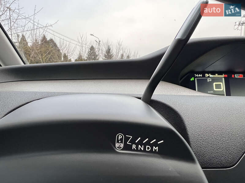 Мінівен Citroen Grand C4 Picasso 2016 в Львові фото 56 Мінівен Citroen Grand C4 Picasso 2016 в Львові