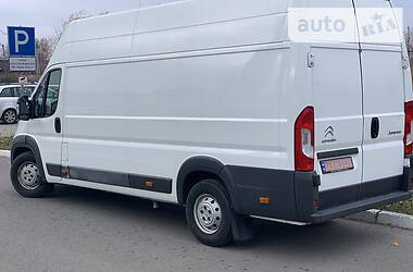 Вантажопасажирський фургон Citroen Jumper 2017 в 