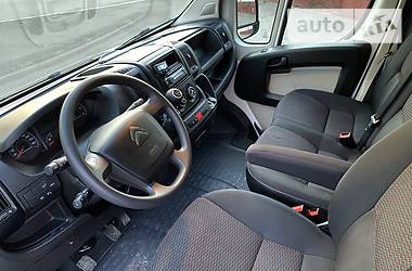 Вантажопасажирський фургон Citroen Jumper 2015 в 