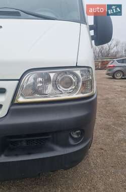 Вантажний фургон Citroen Jumper 2006 в Запоріжжі