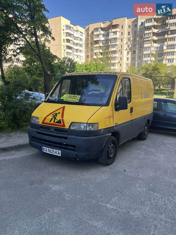 Вантажний фургон Citroen Jumper 1998 в Києві