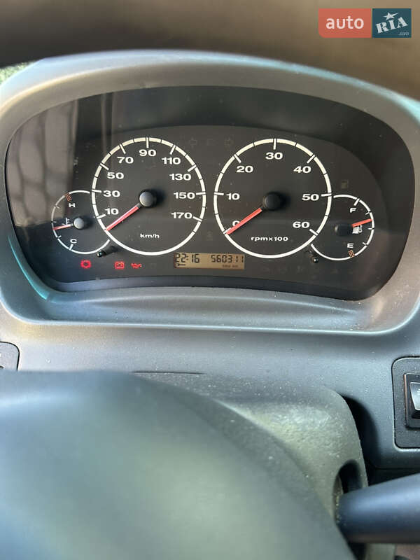Вантажний фургон Citroen Jumper 2003 в Рівному