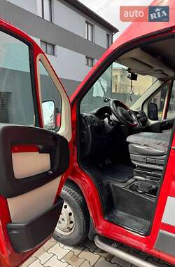 Грузопассажирский фургон Citroen Jumper 2013 в 