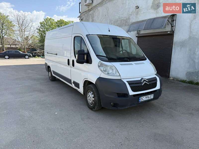 Грузовой фургон Citroen Jumper 2013 в 