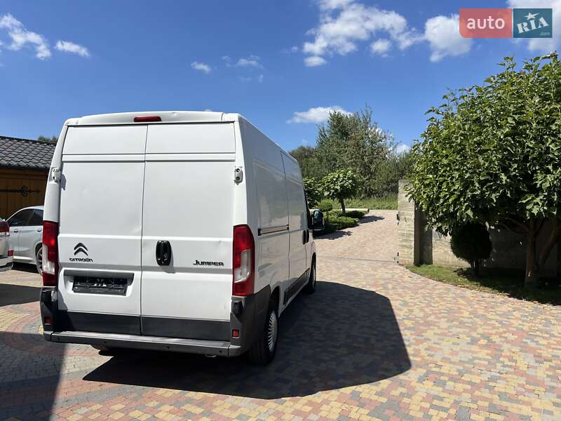 Вантажний фургон Citroen Jumper 2015 в Стрию