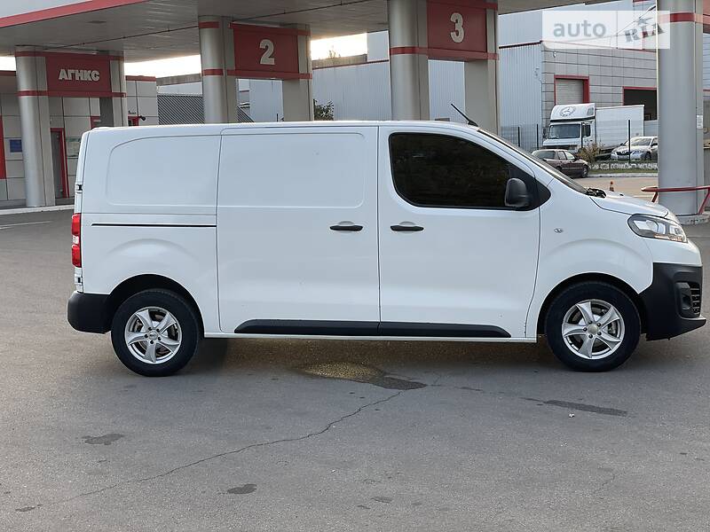 Вантажний фургон Citroen Jumpy 2016 в Києві