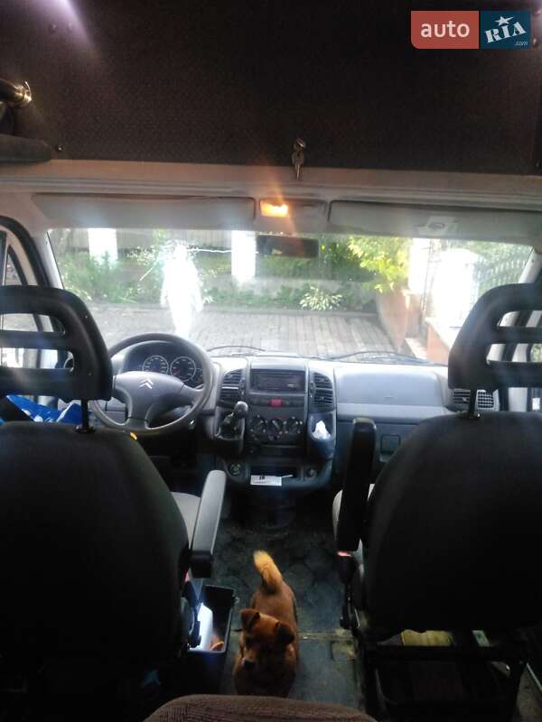 Минивэн Citroen Jumpy 2006 в Долине фото 3 Минивэн Citroen Jumpy 2006 в Долине