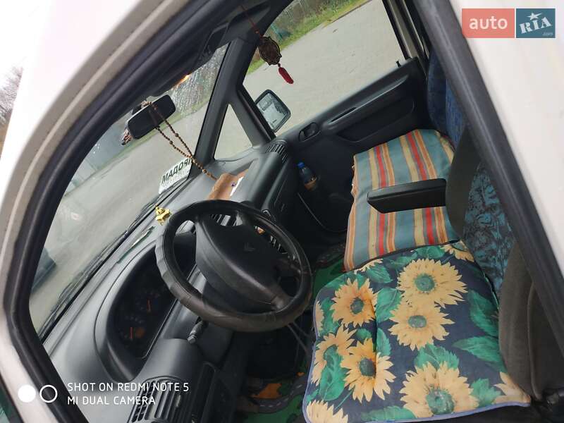 Минивэн Citroen Jumpy 2000 в Турке фото 7 Минивэн Citroen Jumpy 2000 в Турке