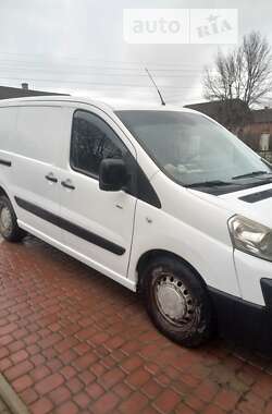 Вантажний фургон Citroen Jumpy 2011 в Івано-Франківську