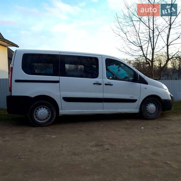 Мінівен Citroen Jumpy 2007 в Сторожинці