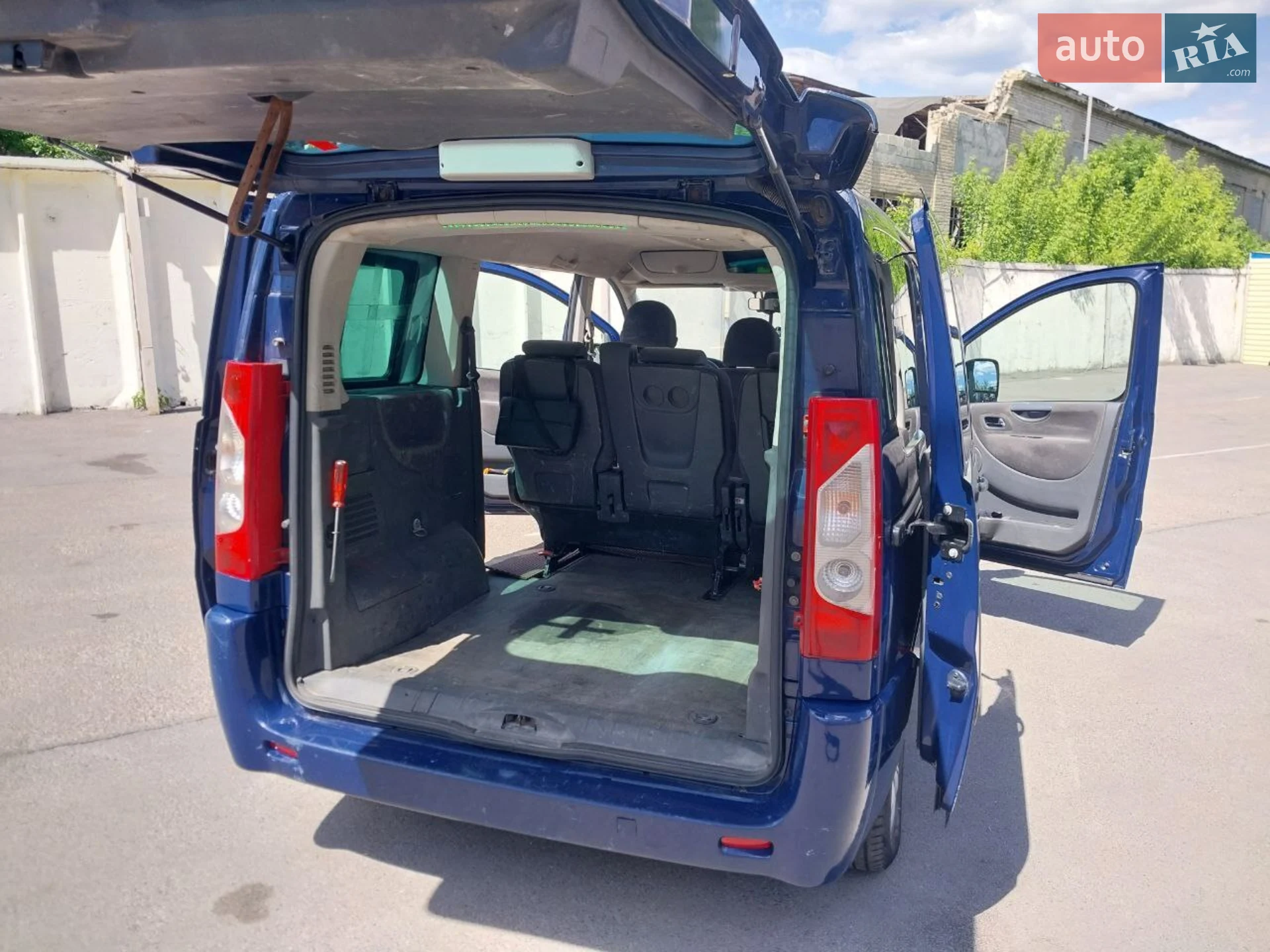 2015 Citroen Jumpy - мініатюра 10