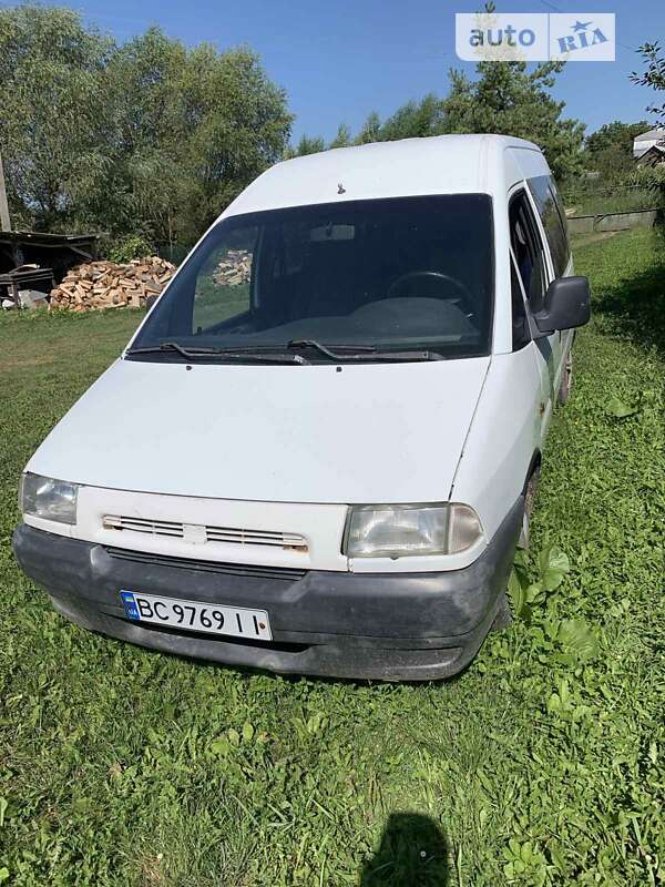 Минивэн Citroen Jumpy 1999 в 