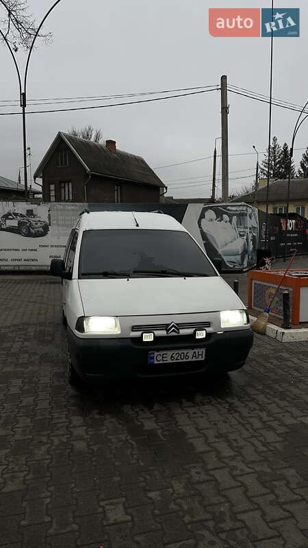 Грузовой фургон Citroen Jumpy 2003 в Черновцах