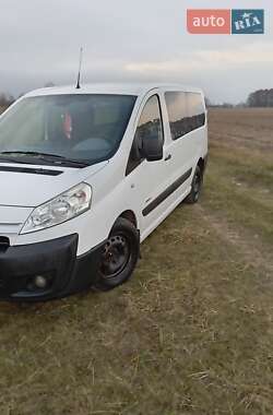 Минивэн Citroen Jumpy 2008 в 