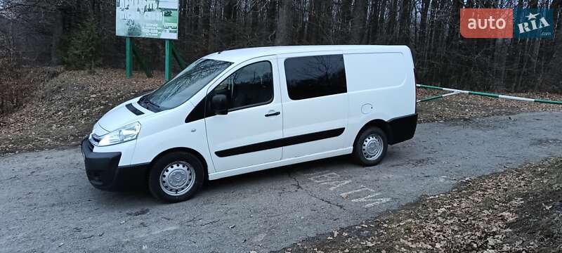 Вантажопасажирський фургон Citroen Jumpy 2012 в Вінниці