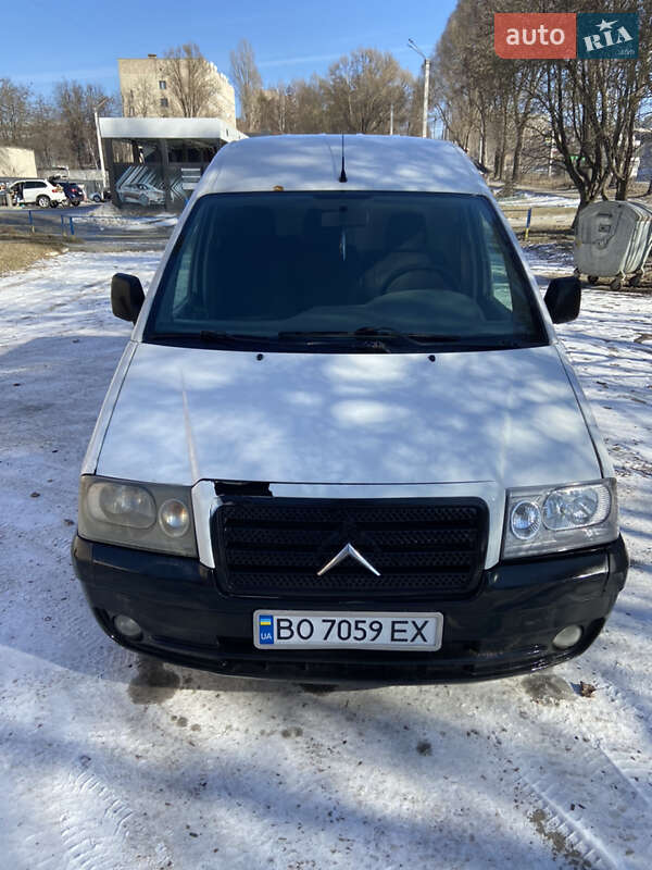 Вантажний фургон Citroen Jumpy 2005 в Тернополі
