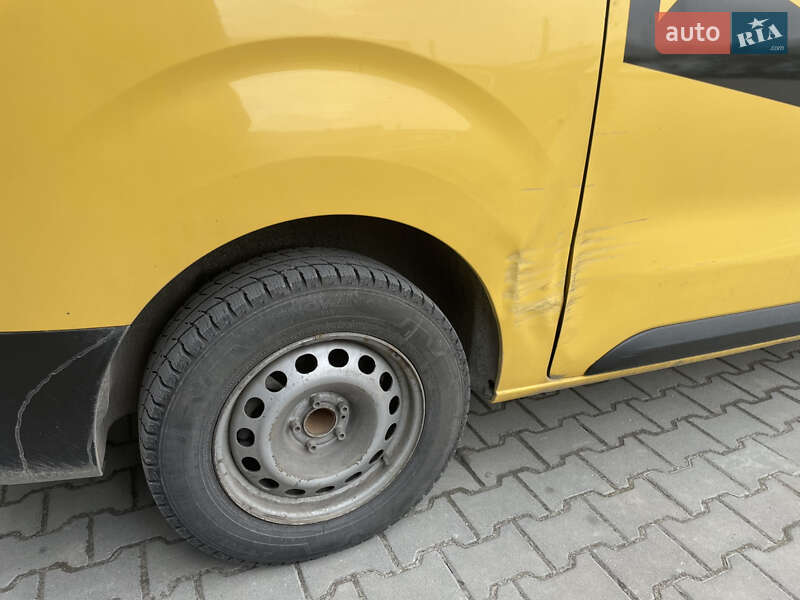 Вантажний фургон Citroen Jumpy 2017 в Львові