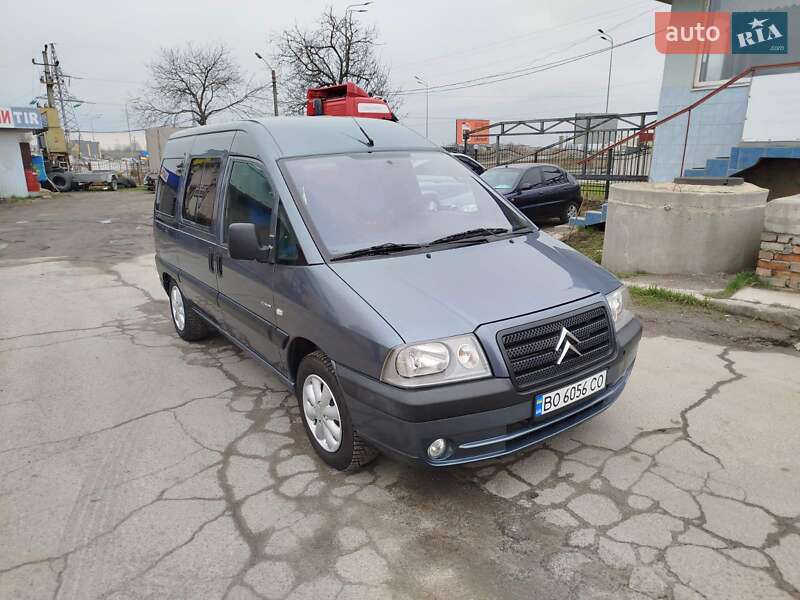 Минивэн Citroen Jumpy 2005 в 