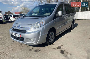 Минивэн Citroen Jumpy 2011 в 