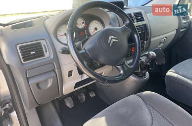 Минивэн Citroen Jumpy 2011 в 