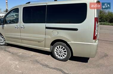 Мінівен Citroen Jumpy 2015 в 