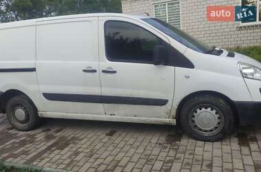 Грузовой фургон Citroen Jumpy 2011 в 
