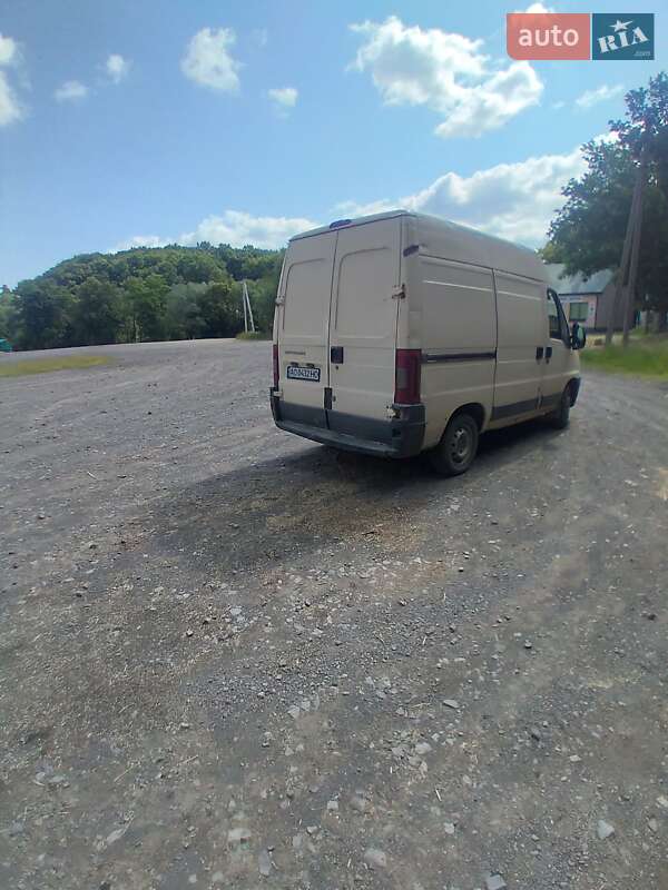 Грузовой фургон Citroen Jumpy 2002 в Ужгороде