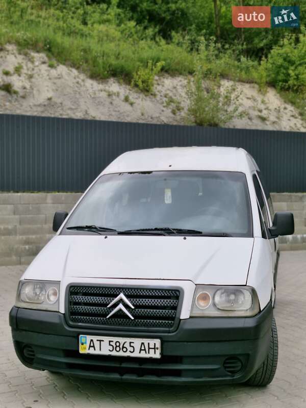 Минивэн Citroen Jumpy 2004 в Ивано-Франковске фото 4 Минивэн Citroen Jumpy 2004 в Ивано-Франковске