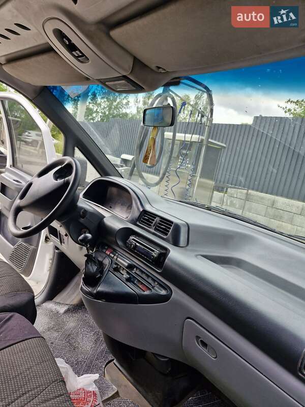 Минивэн Citroen Jumpy 2004 в Ивано-Франковске фото 19 Минивэн Citroen Jumpy 2004 в Ивано-Франковске