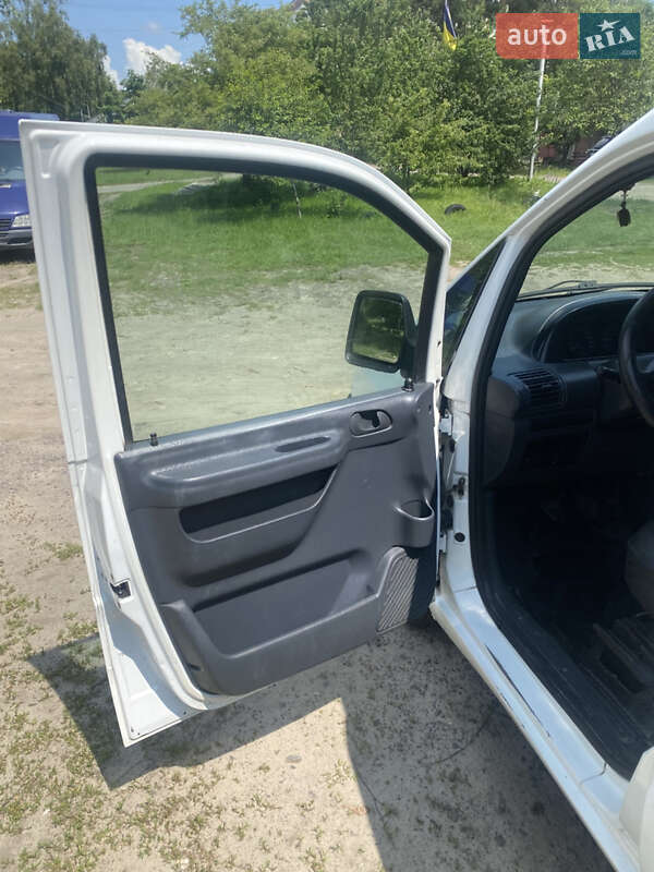 Грузовой фургон Citroen Jumpy 2000 в Сарнах