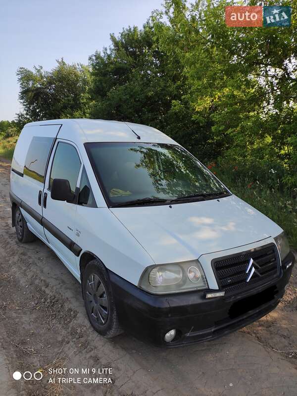 Минивэн Citroen Jumpy 2006 в 