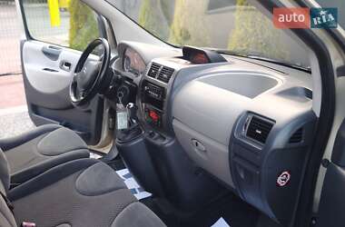 Минивэн Citroen Jumpy 2012 в 
