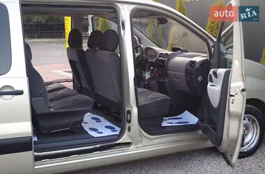 Минивэн Citroen Jumpy 2012 в 