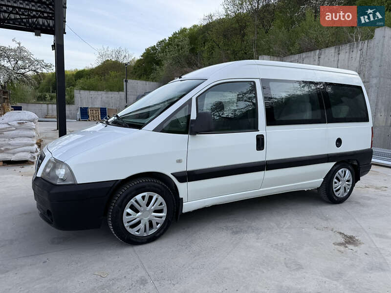 Минивэн Citroen Jumpy 2004 в Теребовле