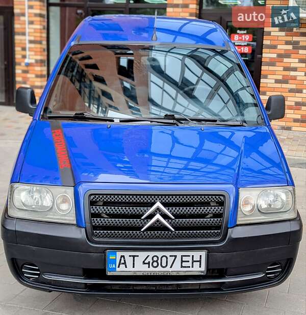 Минивэн Citroen Jumpy 2004 в Калуше