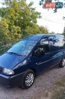 Грузовой фургон Citroen Jumpy 2003 в 