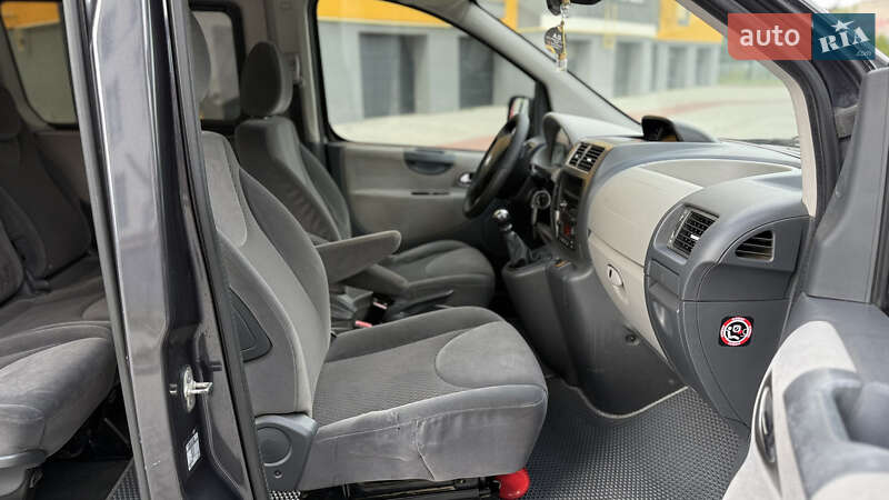 Мінівен Citroen Jumpy 2011 в Івано-Франківську