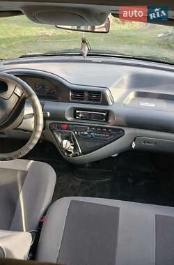 Грузовой фургон Citroen Jumpy 2001 в 