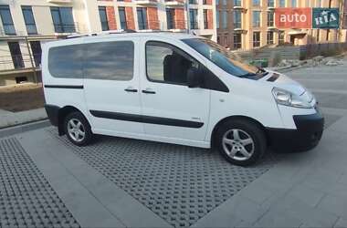 Минивэн Citroen Jumpy 2009 в 