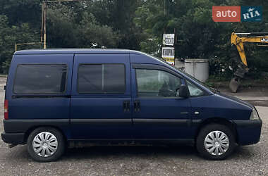 Минивэн Citroen Jumpy 2004 в 